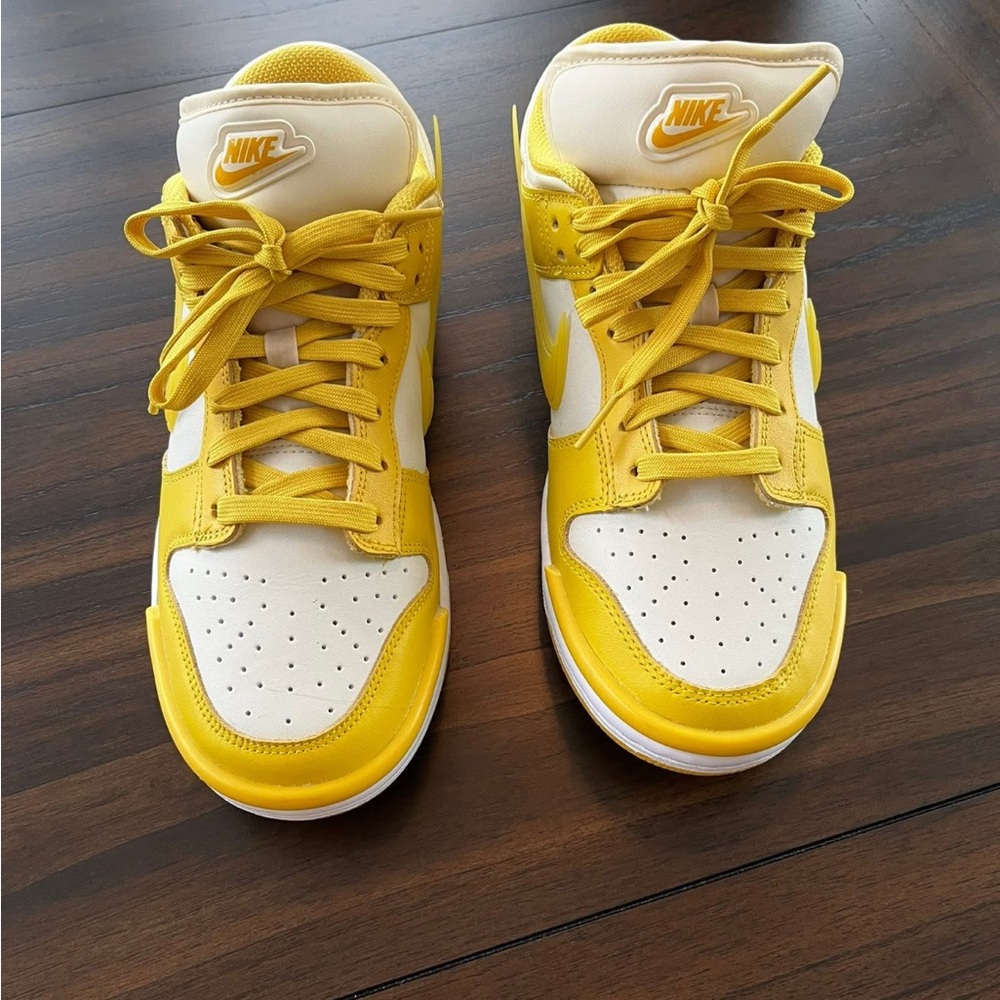 Nike Low Dunk Twist.